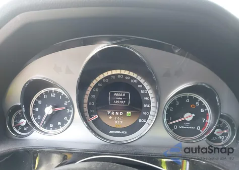 2012 Mercedes-Benz E 63 Amg z USA, uszkodzony, nr VIN WDDHF7EB2CA659903